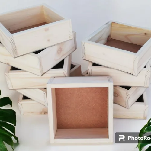 small gift box photoroom