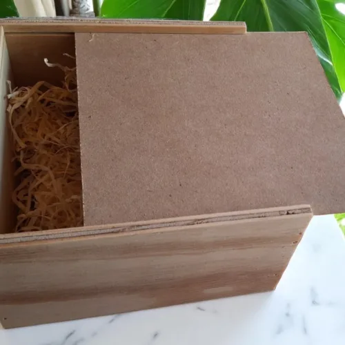 square gift box with sliding lid