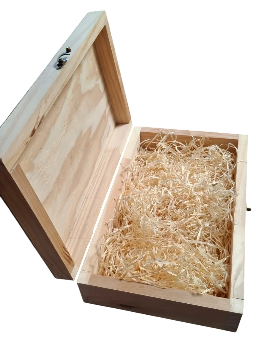 wine gift box with hinged lid